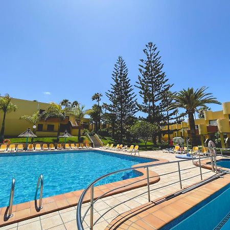 Seaside Apartment Corralejo : A Cozy Holiday Home In A Peaceful Well Located Green Complex Buitenkant foto